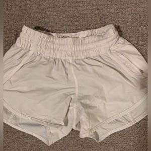 Lululemon White 4 Inch Scrunch Waist Shorts
